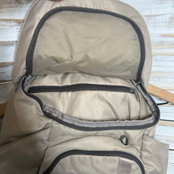 PACSAFE SLINGSAFE SERIES Travel Daypack Backpack Tan Anti Theft Luggage - Picture 14 of 15